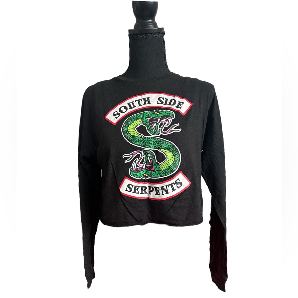 5/25$ ✨ Riverdale Crop Top🐍